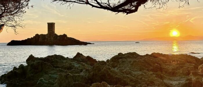 Coucher de soleil sur l'île d'or